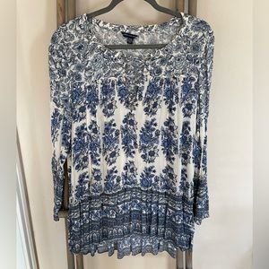 American Eagle Blue Floral Tunic Top